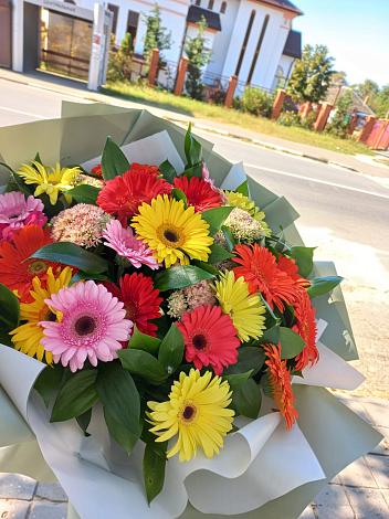 Букет цветов из: Герберы в Кваркено